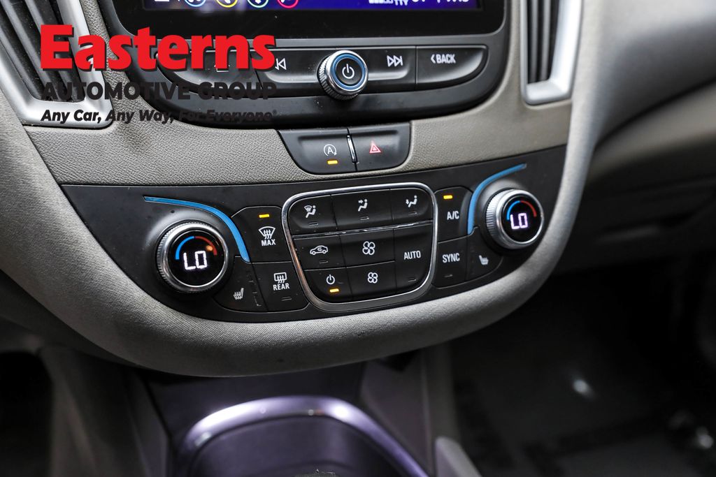 Vehicle image 48 of 61
