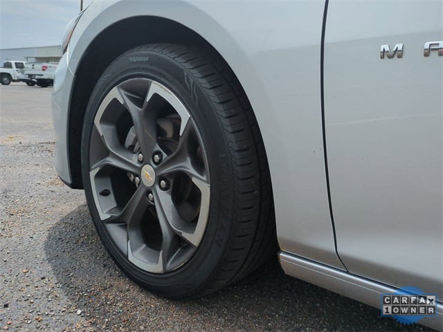 Vehicle image 12 of 32