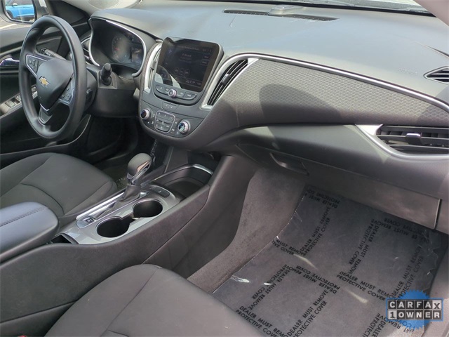 Vehicle image 19 of 32