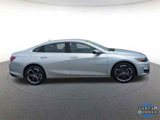 Vehicle image 5 of 32