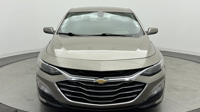 Vehicle image 2 of 34