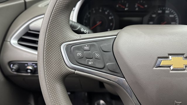 Vehicle image 15 of 34