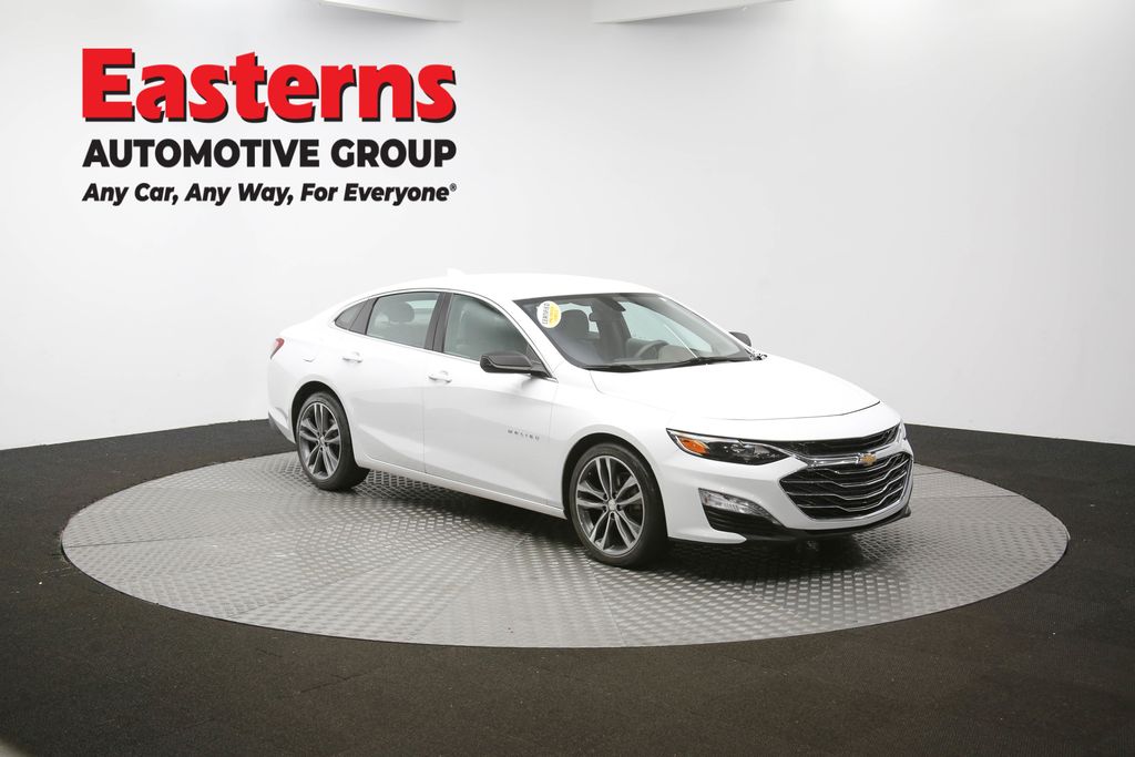 Vehicle image 11 of 61