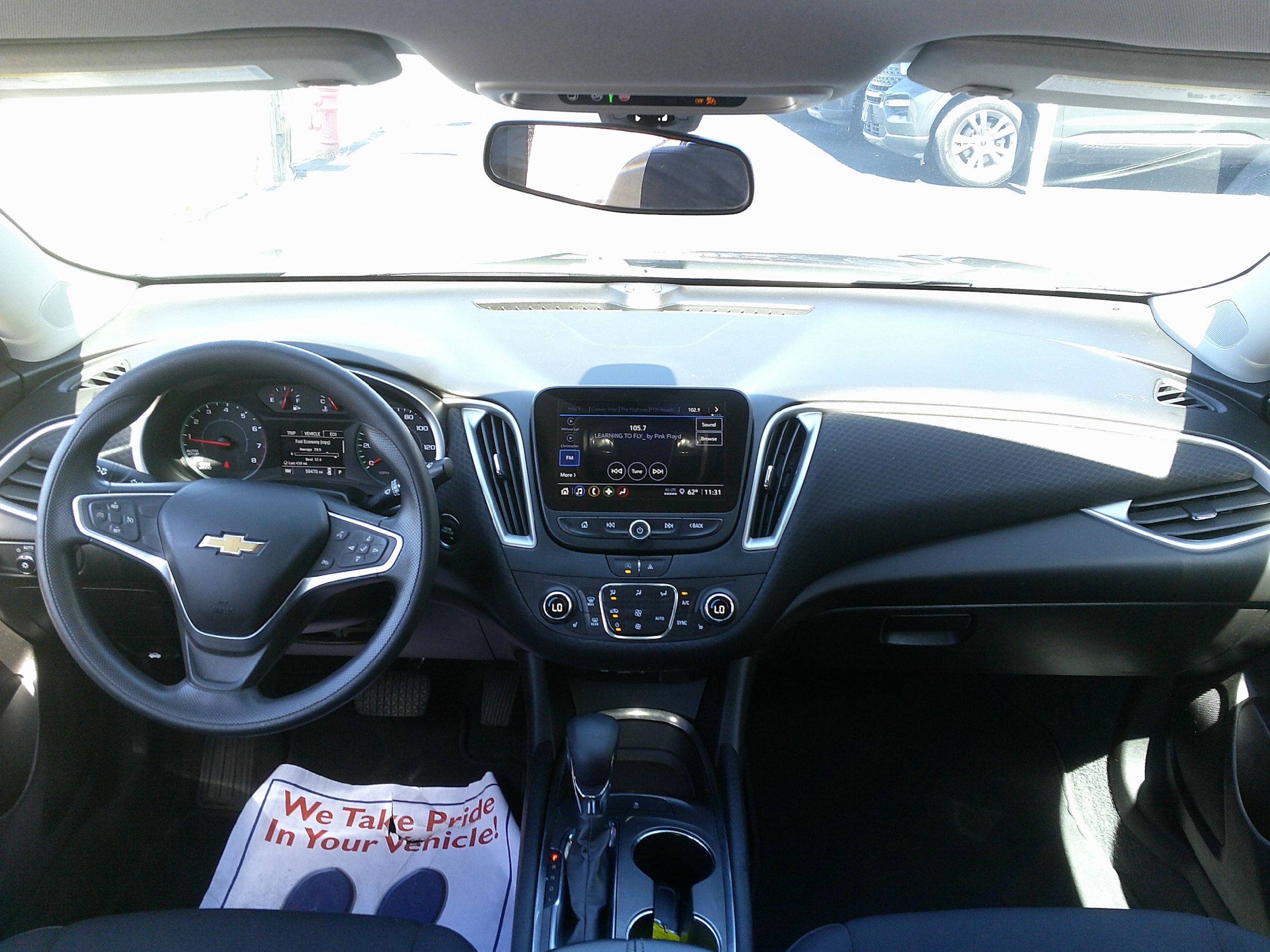 2022 Chevrolet Malibu LT Image 15 of 26