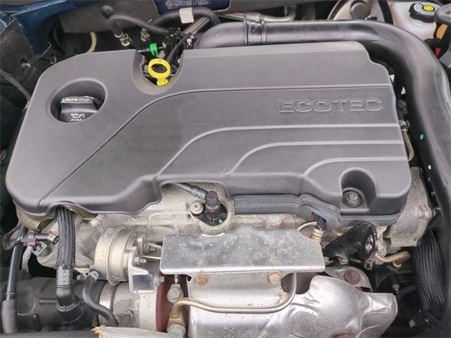 Vehicle image 10 of 32