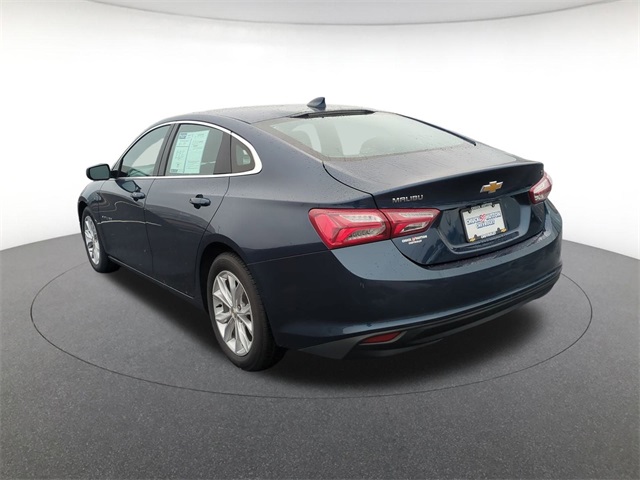 Vehicle image 8 of 32
