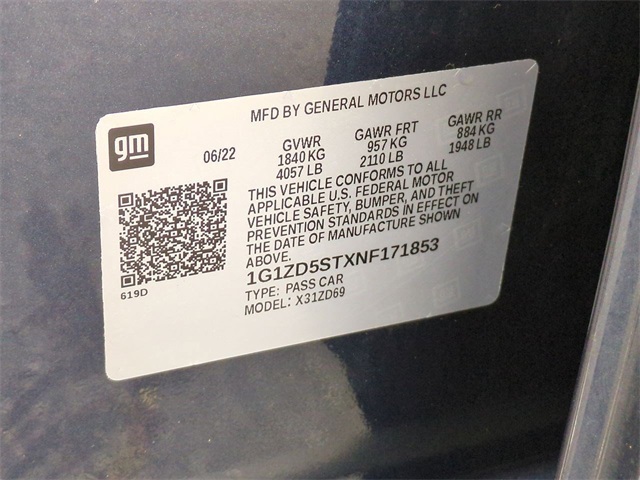 Vehicle image 28 of 32