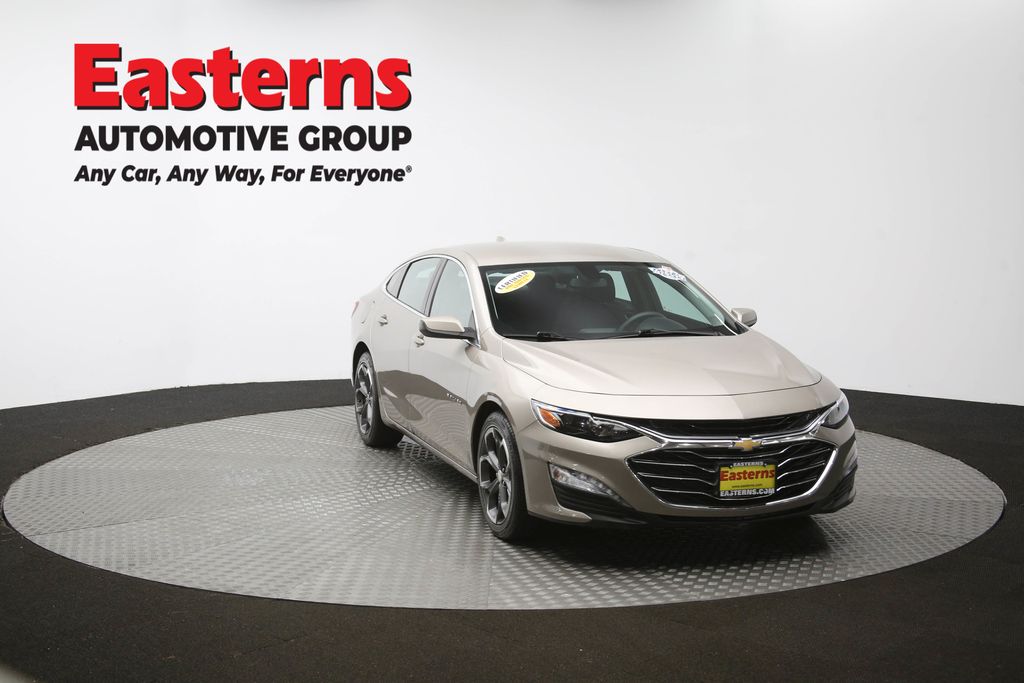 Vehicle image 10 of 61