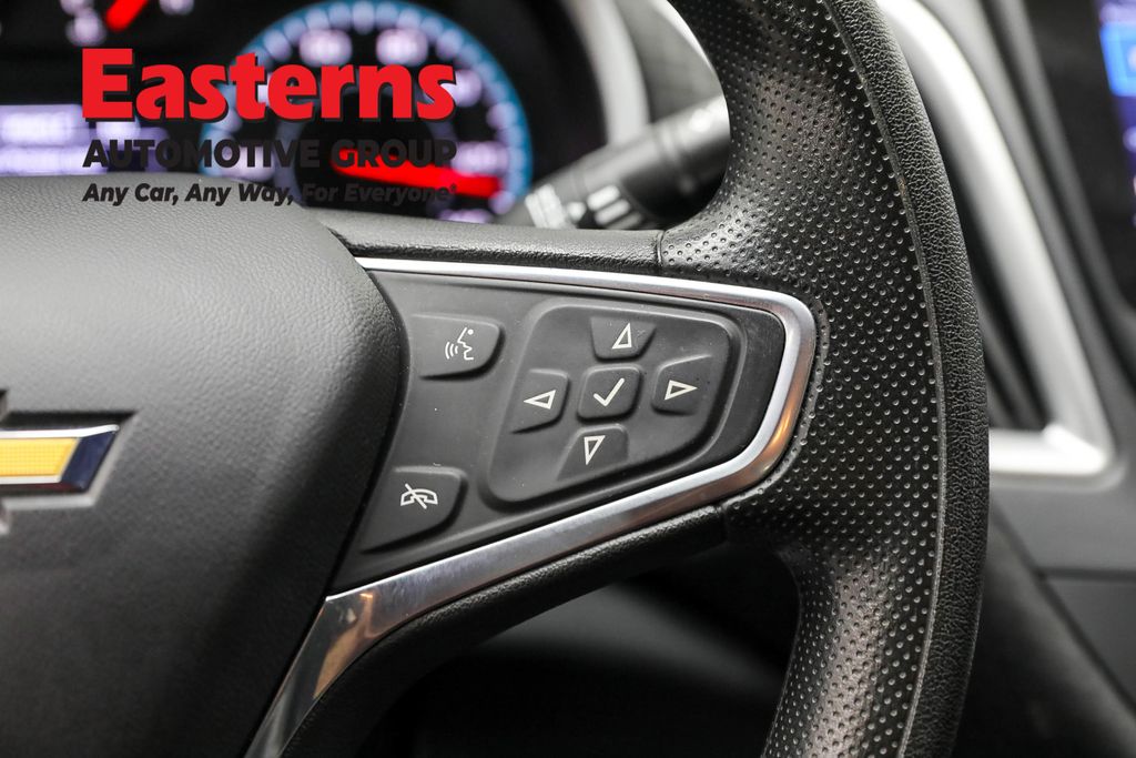 Vehicle image 57 of 61