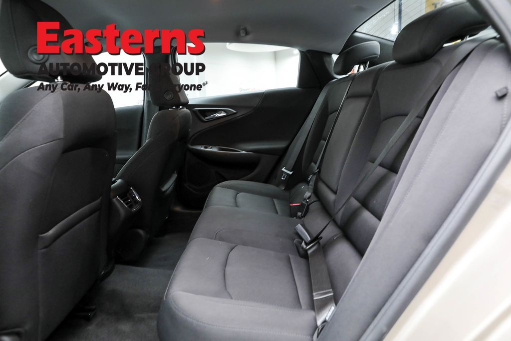 Vehicle image 44 of 61