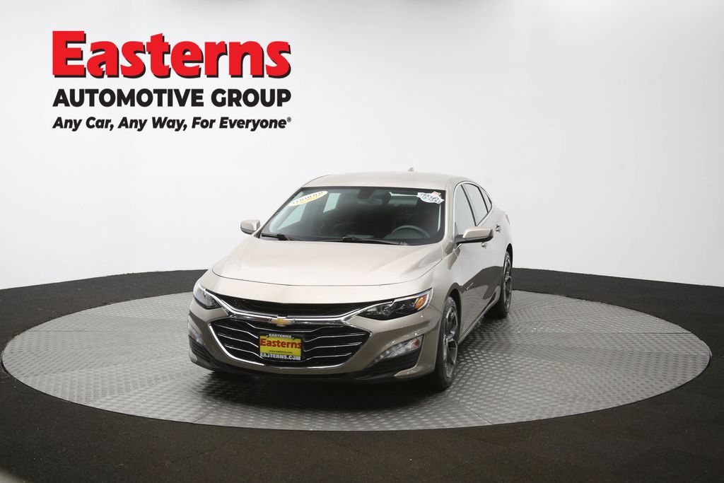 Vehicle image 4 of 61