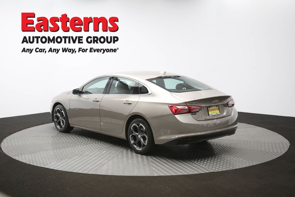Vehicle image 33 of 61