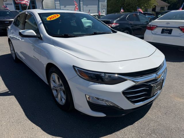 2022 Chevrolet Malibu LT Image 3 of 22