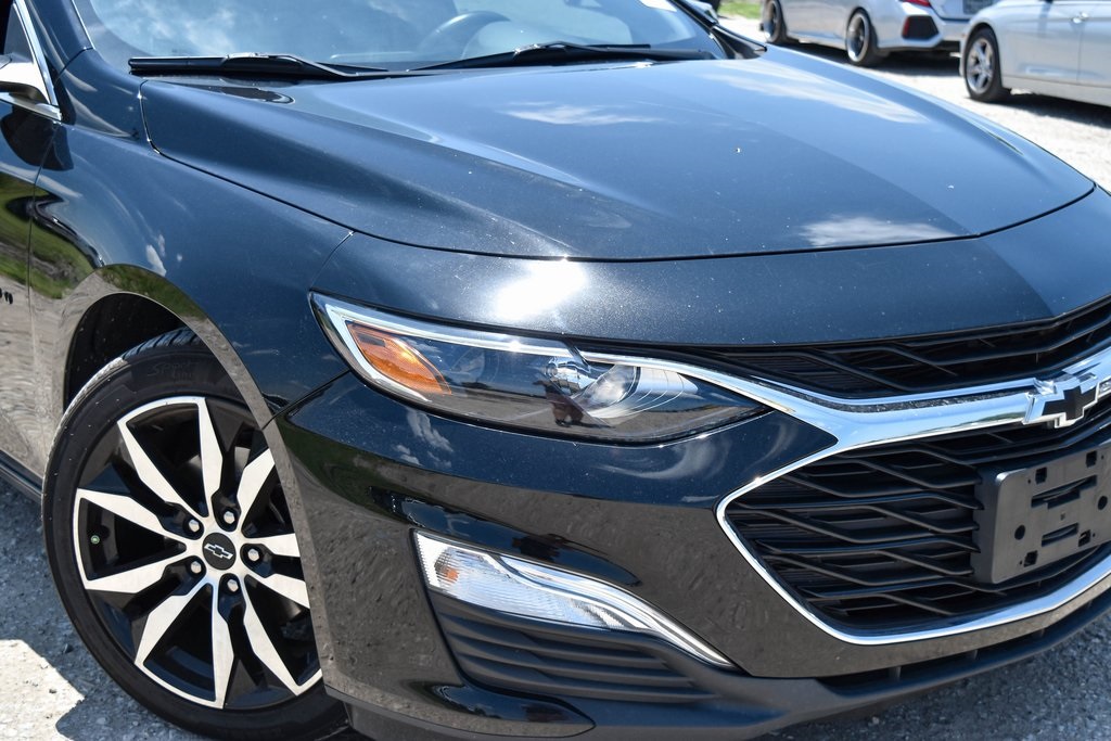 Vehicle image 32 of 38
