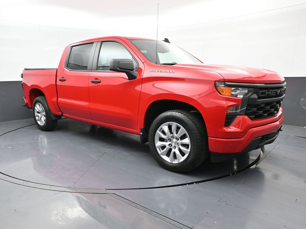 Vehicle image 9 of 32
