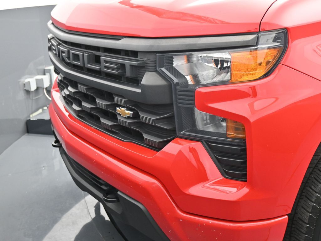Vehicle image 31 of 32