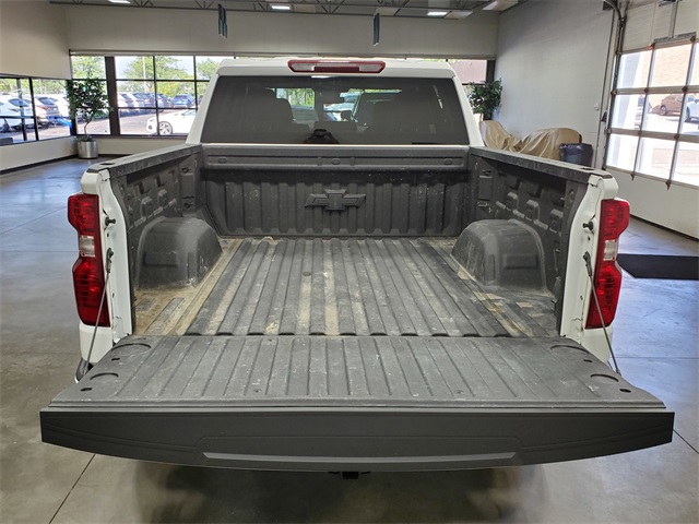 Vehicle image 12 of 30