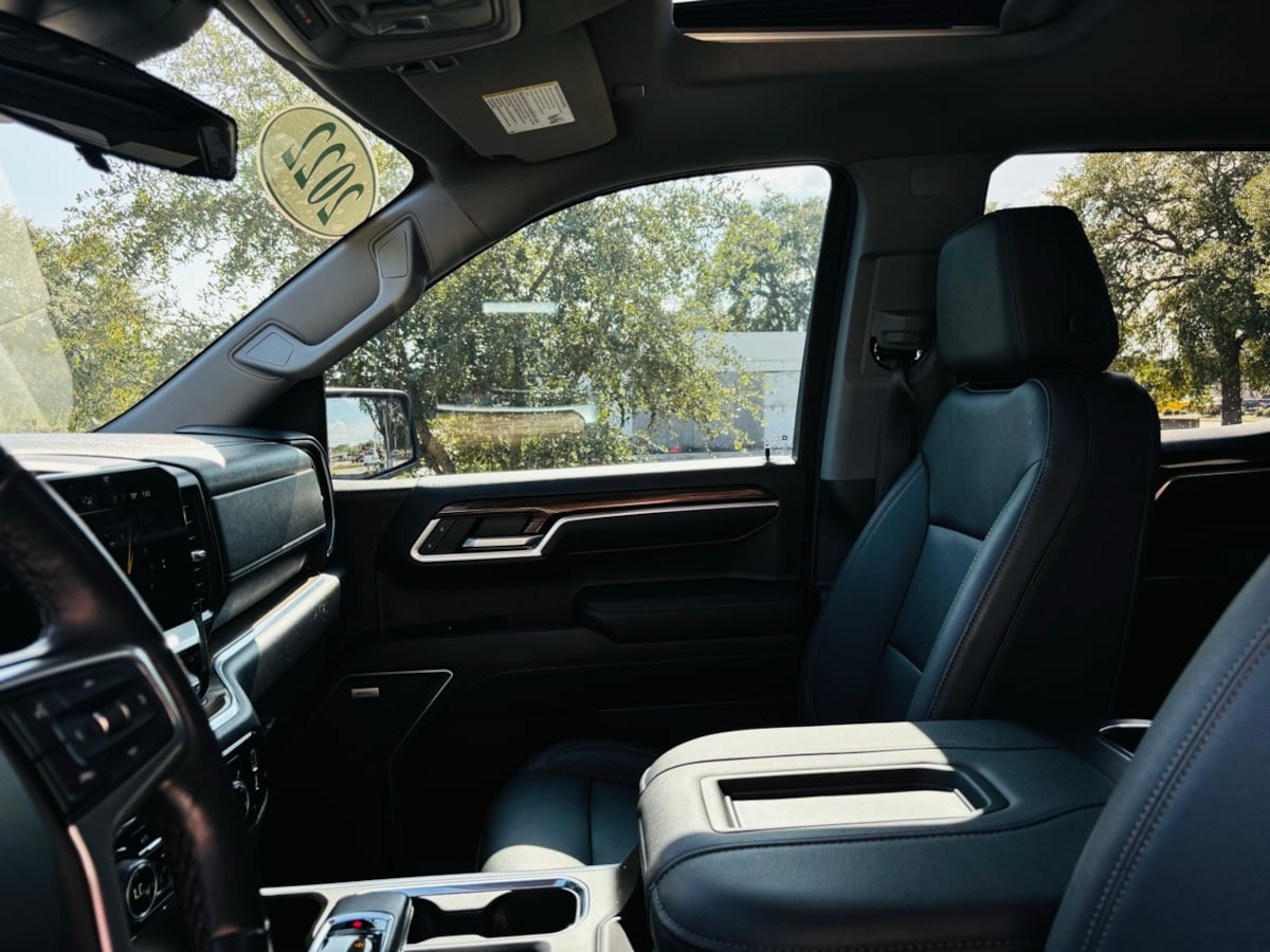 2022 Chevrolet Silverado 1500 LT Trail Boss Image 26 of 51