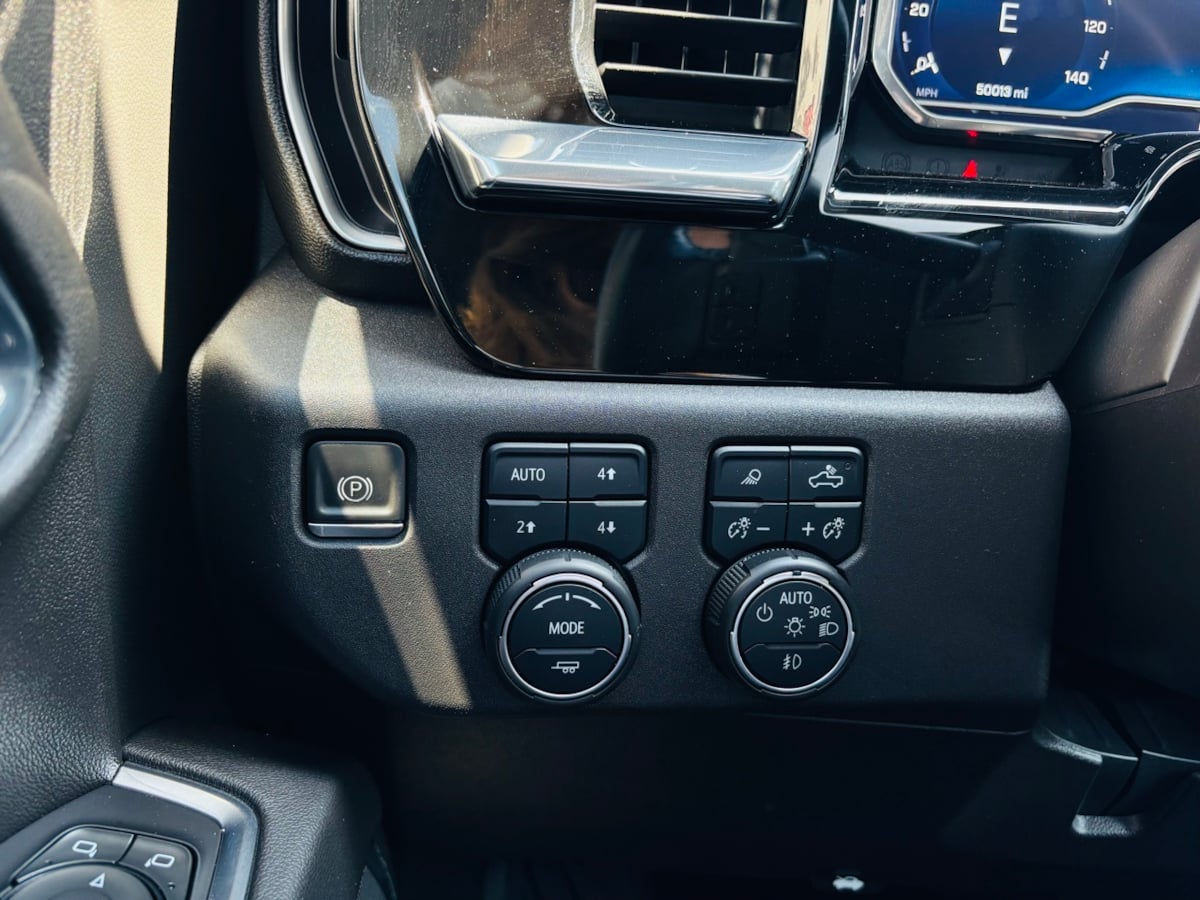 2022 Chevrolet Silverado 1500 LT Trail Boss Image 44 of 51