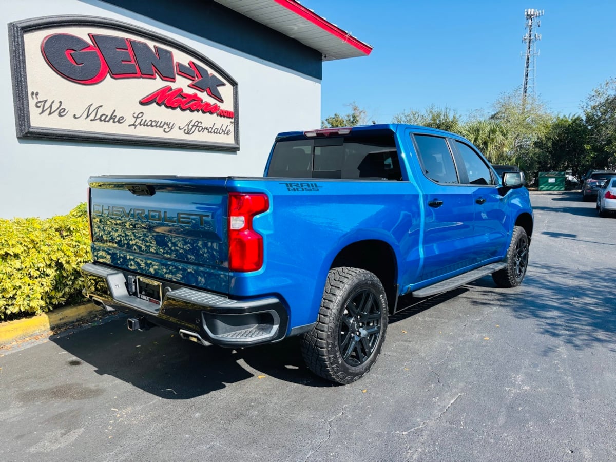 2022 Chevrolet Silverado 1500 LT Trail Boss Image 8 of 51