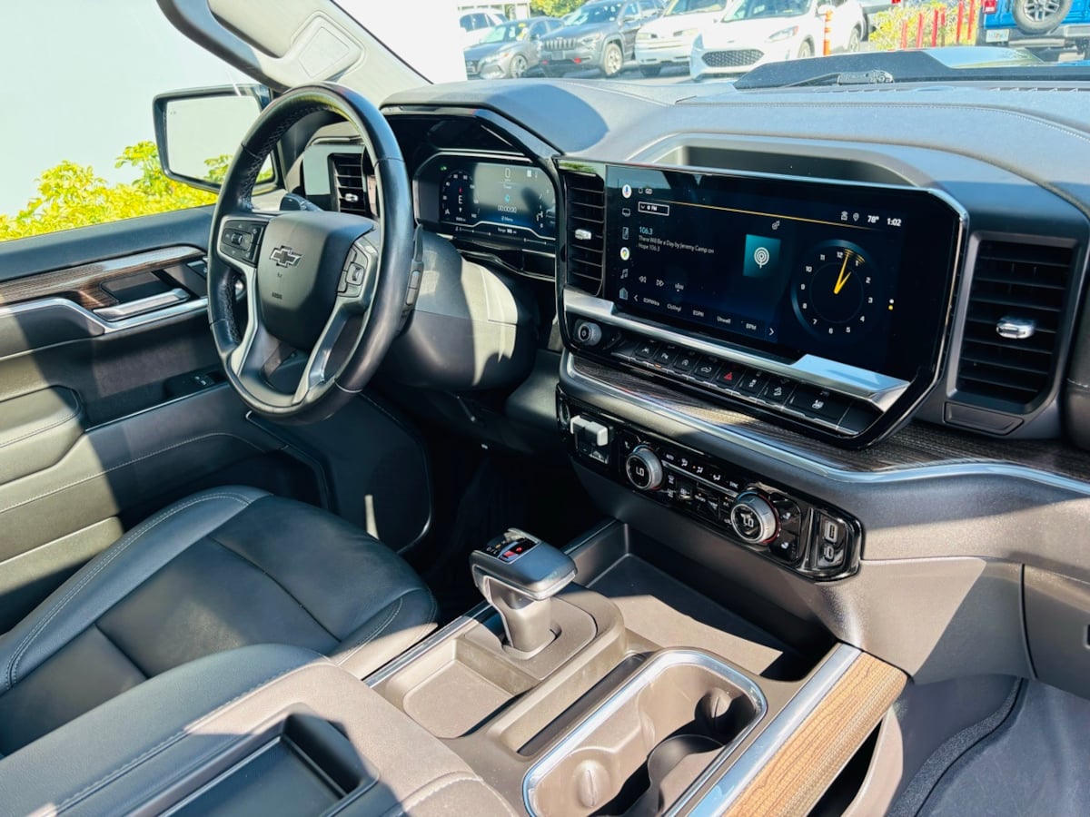 2022 Chevrolet Silverado 1500 LT Trail Boss Image 28 of 51