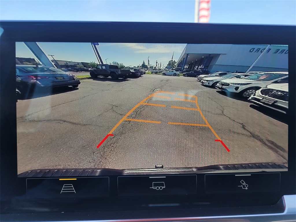 Vehicle image 24 of 25