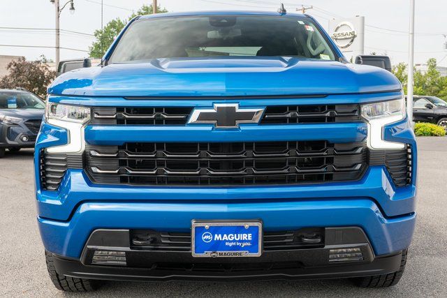 2022 Chevrolet Silverado 1500 RST Image 3 of 28