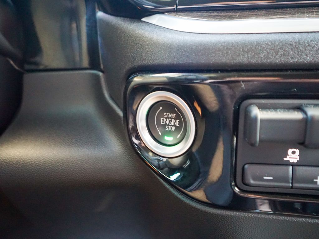 2022 Chevrolet Silverado 1500 RST Image 24 of 33