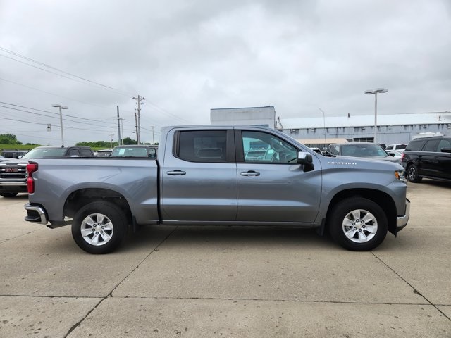 Vehicle image 4 of 28