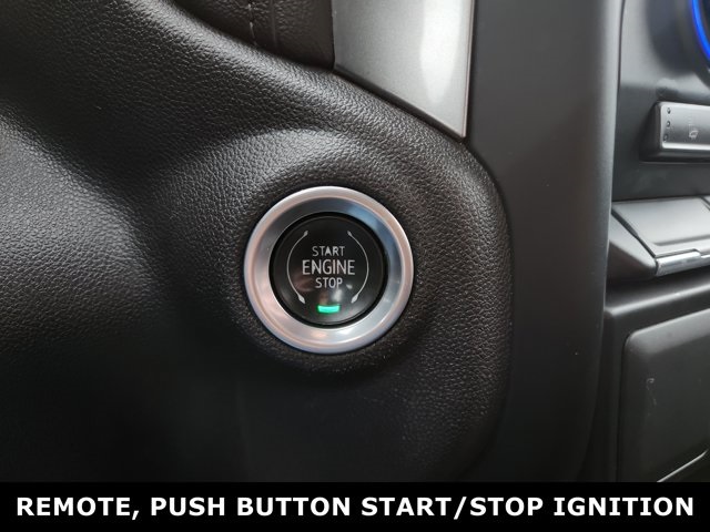 Vehicle image 12 of 28