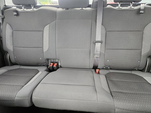 Vehicle image 27 of 28