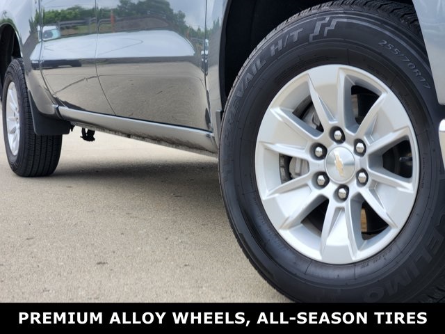 Vehicle image 15 of 28