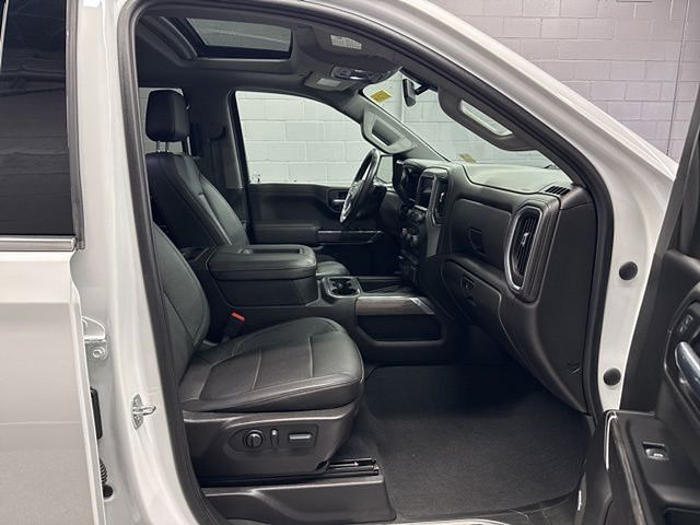 Vehicle image 37 of 59