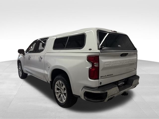 Vehicle image 8 of 59