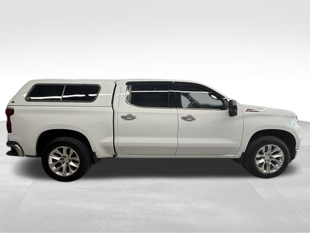 Vehicle image 6 of 59