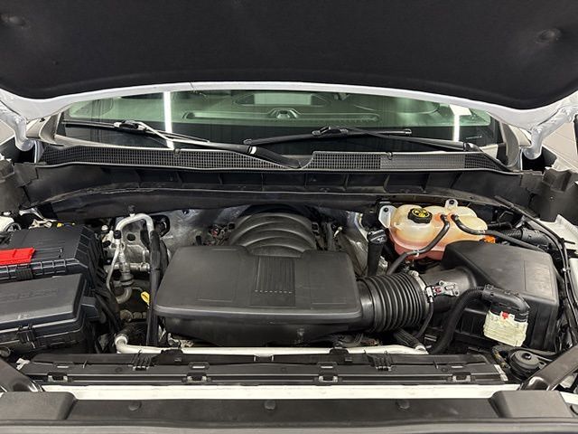 Vehicle image 12 of 59