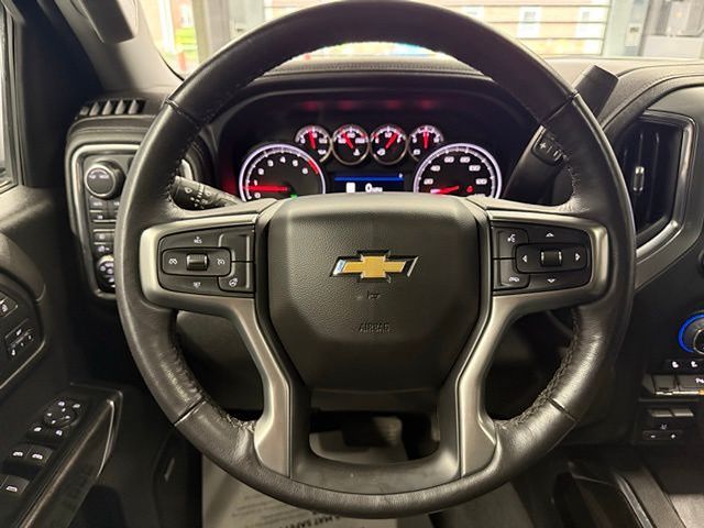 Vehicle image 51 of 59