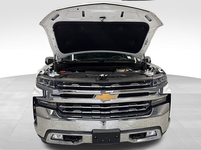 Vehicle image 2 of 59