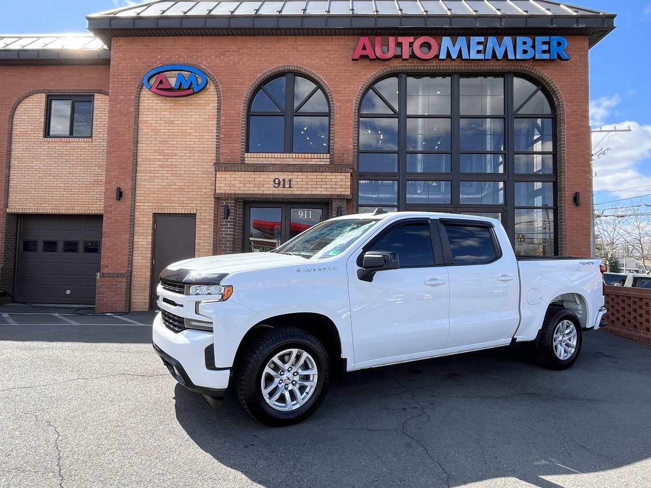 Vehicle image 2 of 60