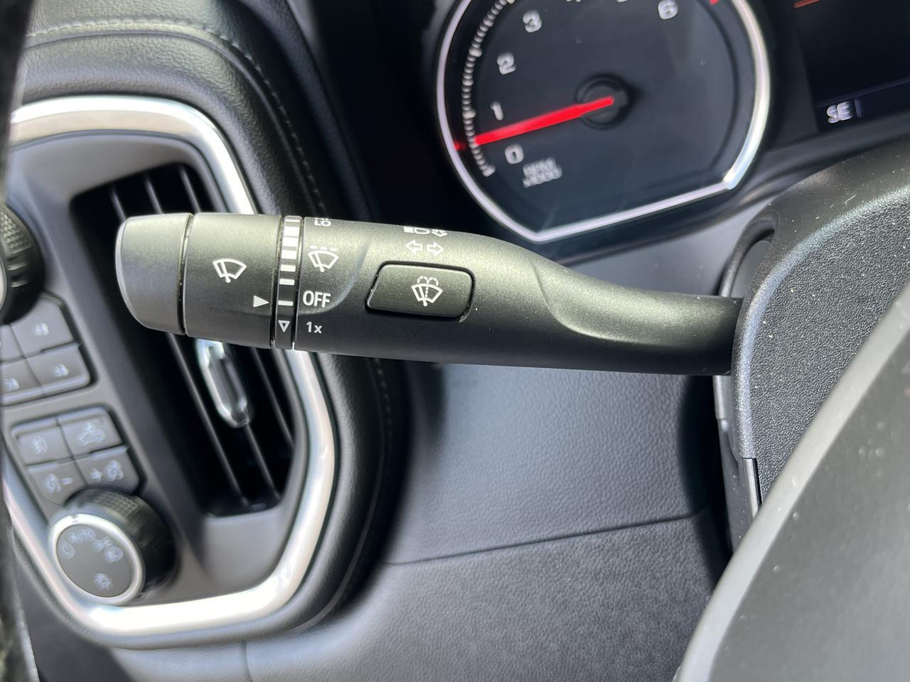 Vehicle image 26 of 60