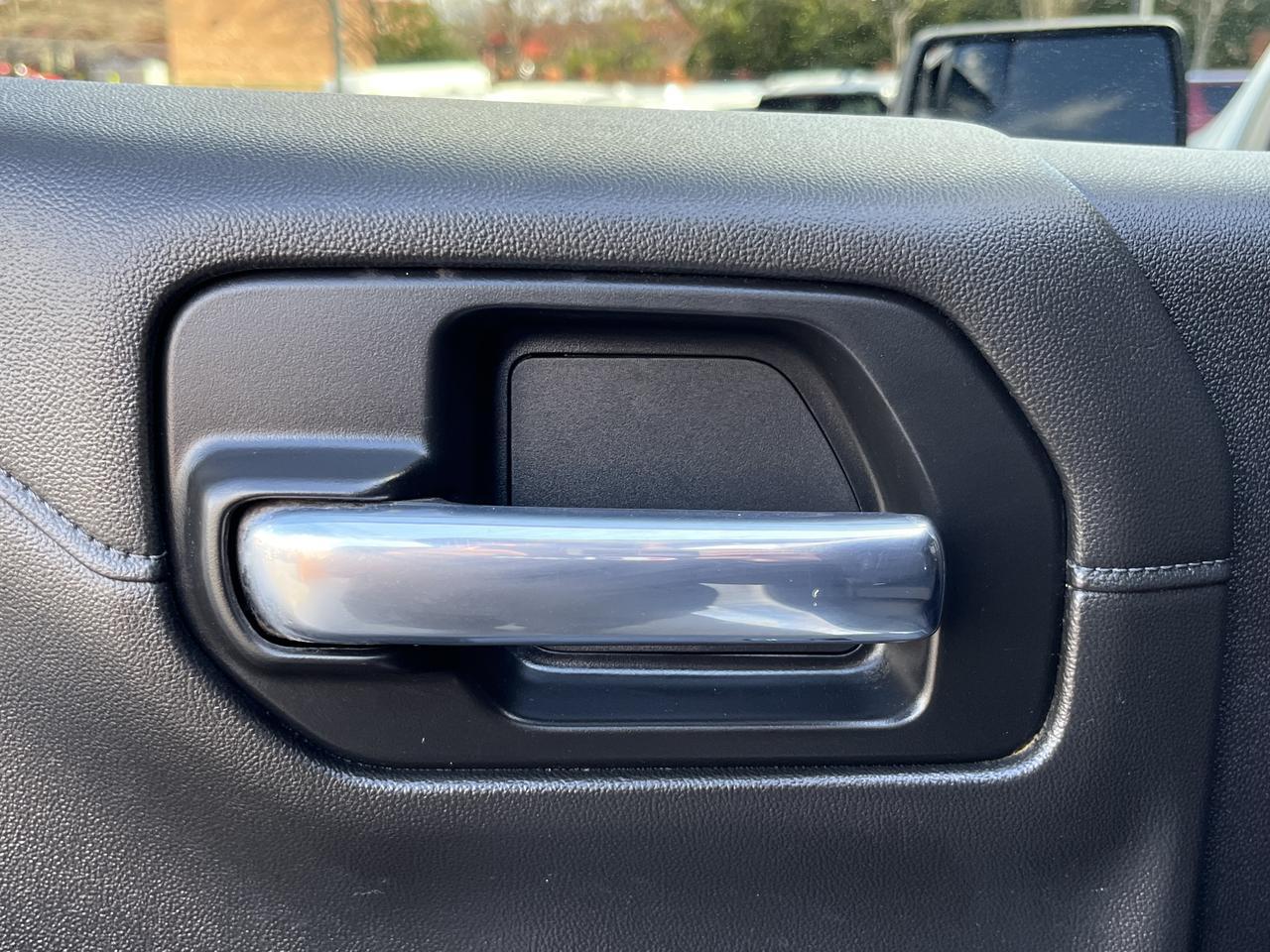 Vehicle image 56 of 60