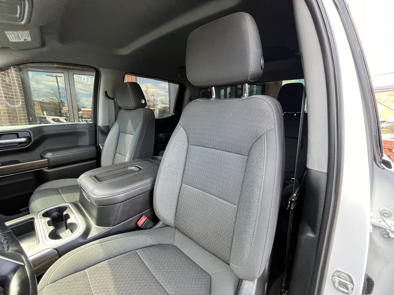 Vehicle image 22 of 60