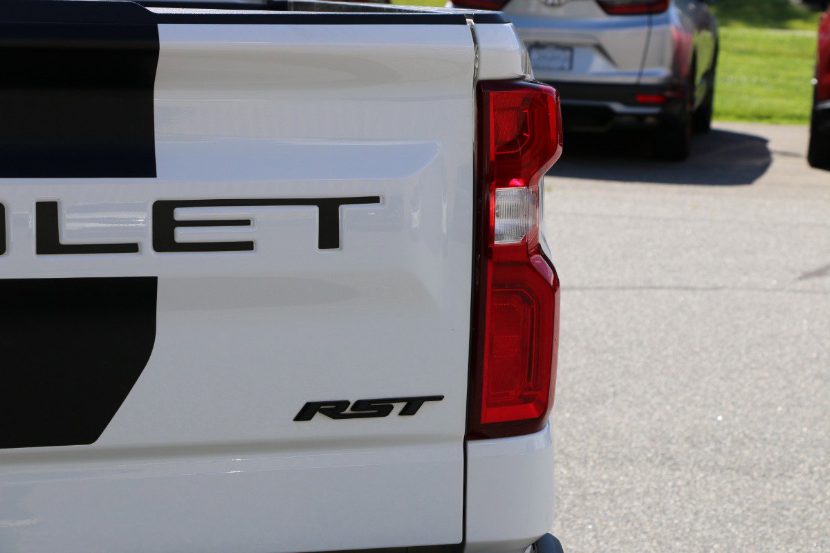 Vehicle image 29 of 30