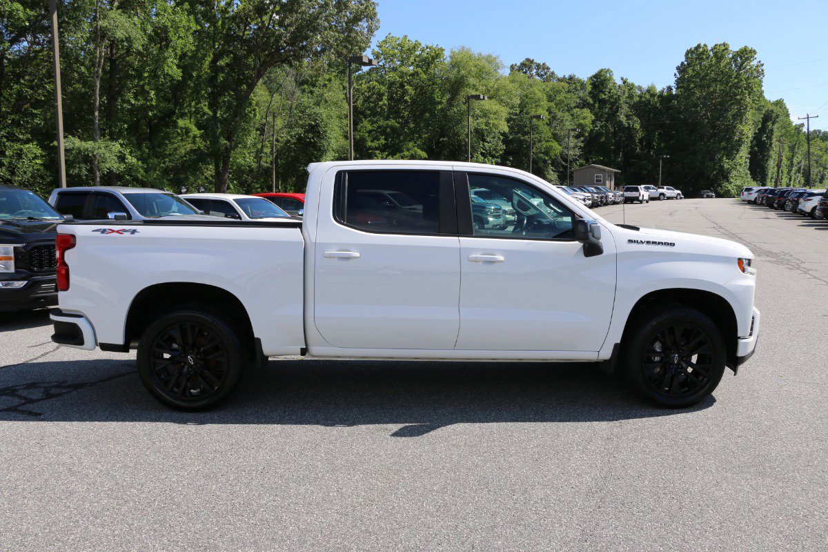 Vehicle image 5 of 30