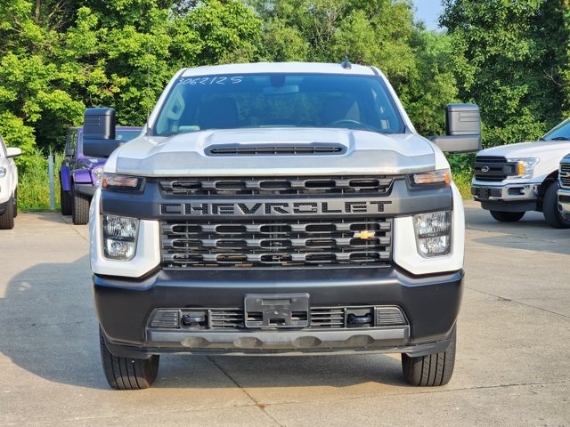 Vehicle image 2 of 28