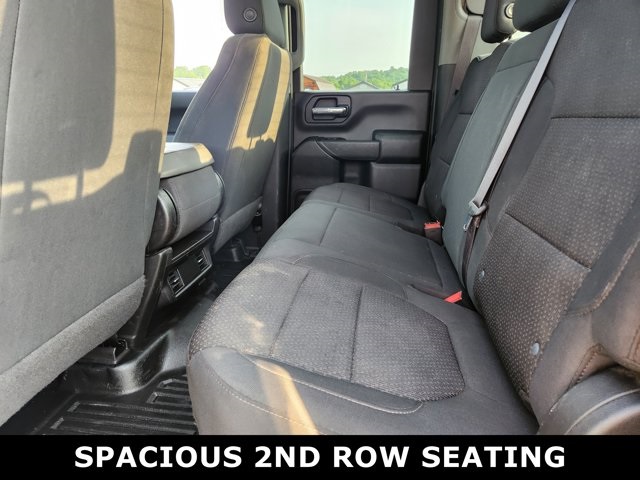 Vehicle image 15 of 28