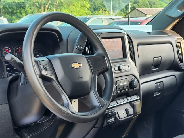 Vehicle image 20 of 28