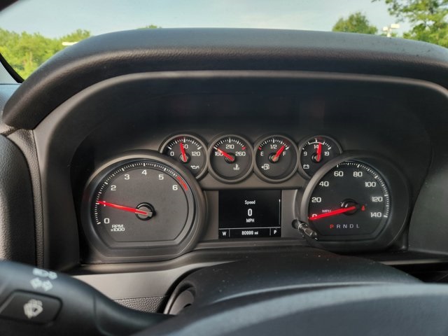 Vehicle image 22 of 28
