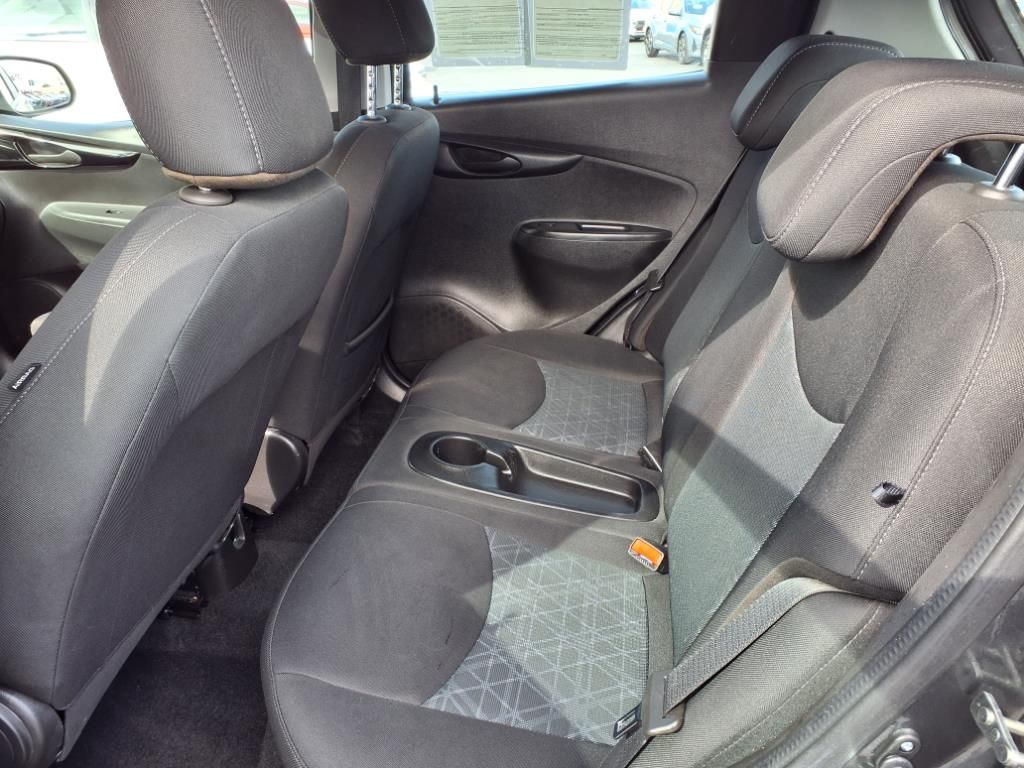 2022 Chevrolet Spark 1LT Image 8 of 24