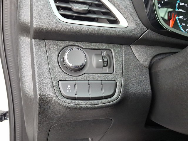 Vehicle image 27 of 31